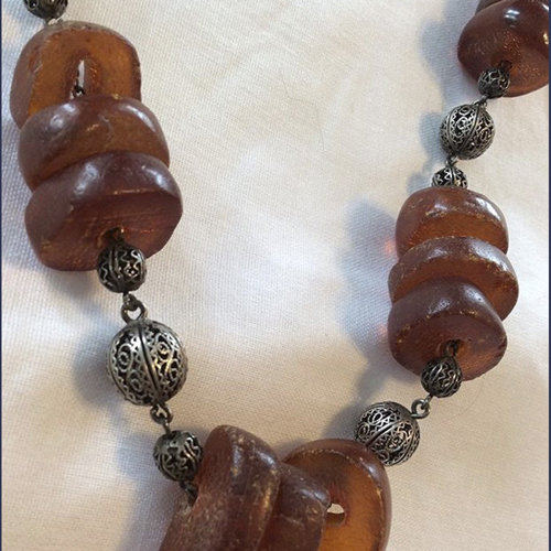 Vintage Amber bead  and silver necklace